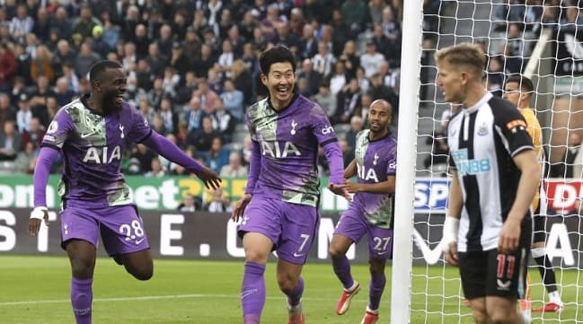 hasil_liga_inggris_tottenham_permalukan_newcastle_united