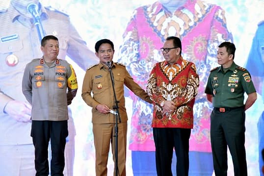 hassanudin_apresiasi_polda_sumut_dalam_pertahankan_kamtibmas_selama_nataru