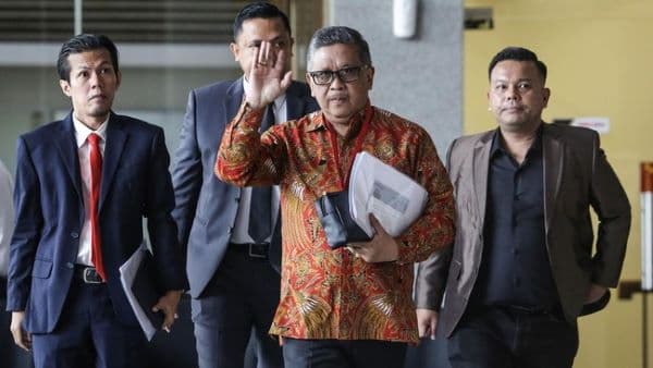 hasto_kristiyanto_dipanggil_kpk_jadi_saksi_kasus_djka_kemenhub