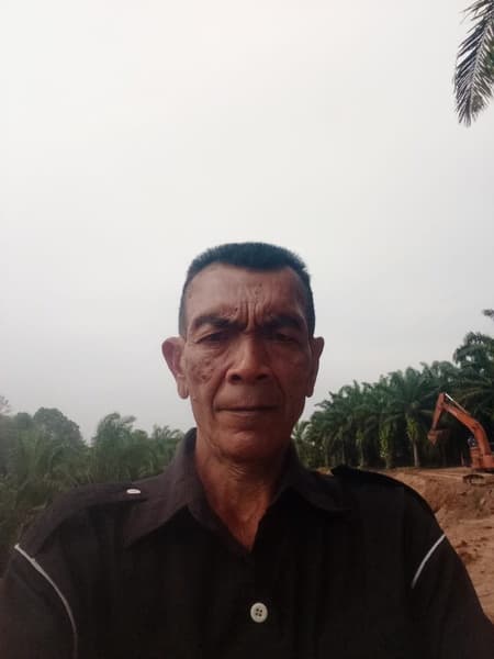 hendak_konfirmasi_wartawan_diintimidasi_kades_pintar_sinaga