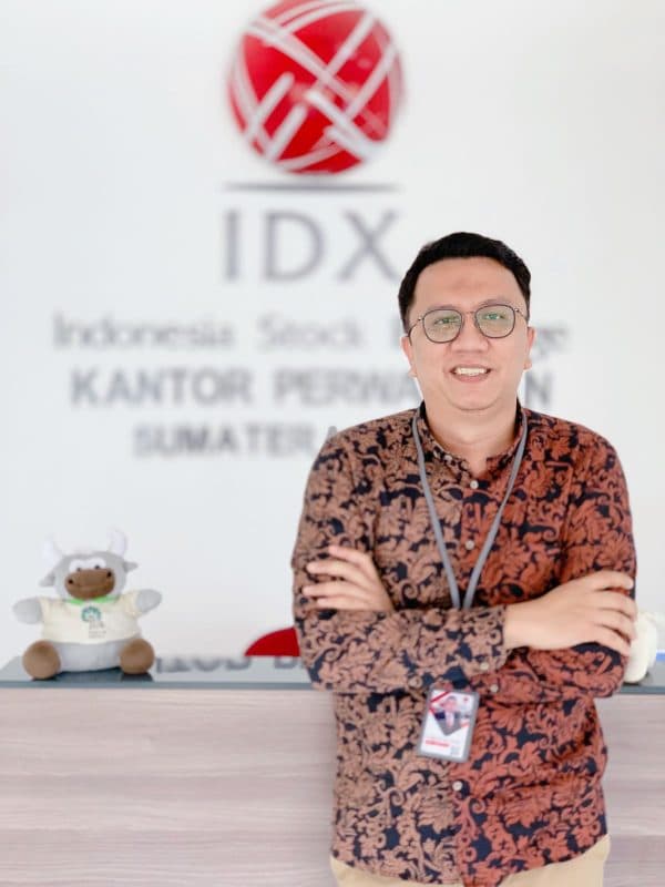 hingga_september_investor_pasar_modal_meningkat_3055_persen