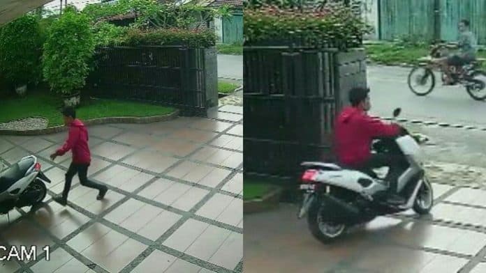 hitungan_detik_dua_pria_curi_sepeda_motor_di_medan_selayang