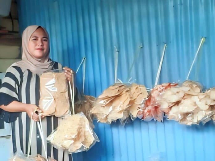 home_industry_camilan_di_simalungun_bisa_raih_jutaan_rupiah_per_pekan