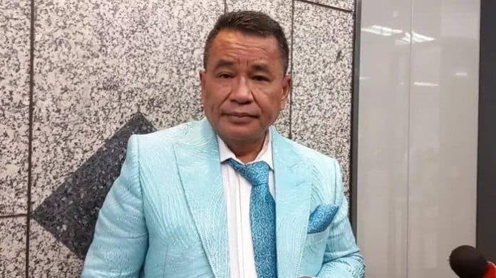 hotman_paris_minta_tewasnya_pengunjung_bandara_kualanamu_diusut_tuntas
