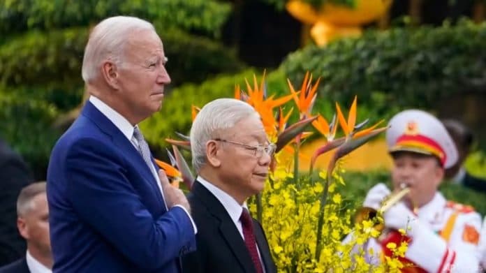 hubungan_bilateral_vietnam_as_di_tengah_dinamika_laut_china_selatan