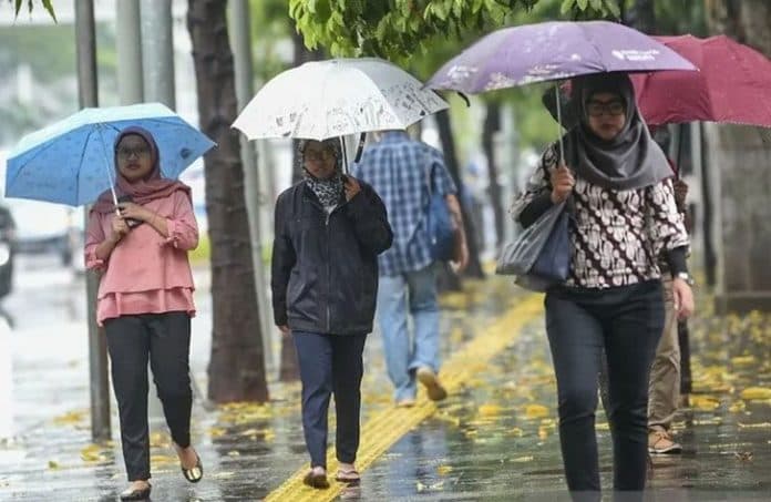 hujan_ringan_hingga_lebat_masih_berpotensi_terjadi_di_sumut_sepekan_mendatang