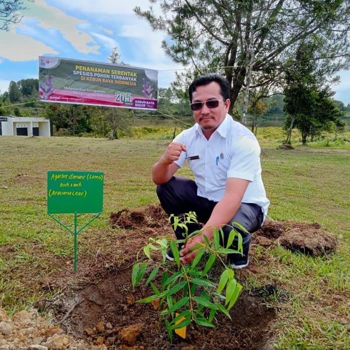 hut_ke_205_kebun_raya_bogor_samosir_ikut_ambil_bagian_cetak_rekor_muri