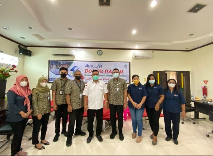 hut_ke_54_bpjs_kesehatan_gelar_senam_dan_donor_darah_massal