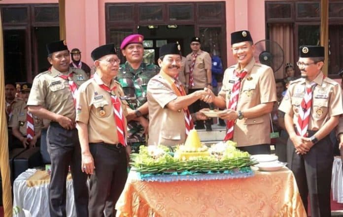 hut_ke_62_pramuka_kwarda_sumut_berikan_penghargaan_ke_opd_pemkab_langkat