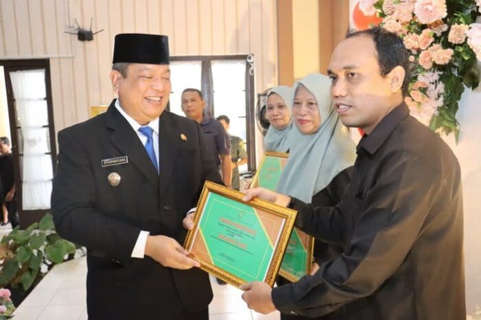 hut_ma_ke_78_ri_aplikasi_pemantau_kinerja_pengadilan_di_seluruh_indonesia_diluncurkan