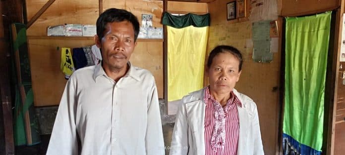 ibu_tua_dituduh_pelaku_illegal_logging_suami_cabut_parang