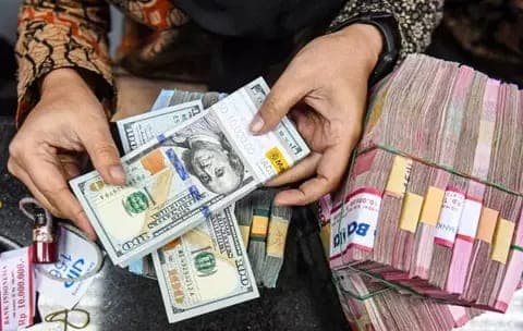 ihsg_dibuka_menguat_di_tengah_tekanan_bursa_asia_rupiah_kembali_melemah