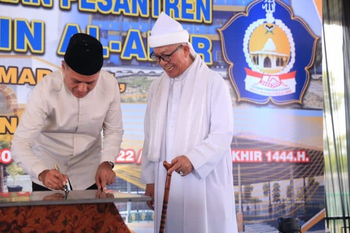 ijeck_ingatkan_santri_jadikan_belajar_di_pesantren_sebagai_amal_jariyah