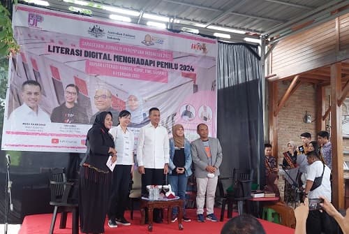 ijeck_literasi_digital_penting_menghadapi_pemilu