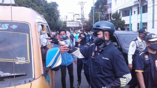 ikaptk_kota_medan_gelar_bhaksos_bagikan_10_ribu_masker