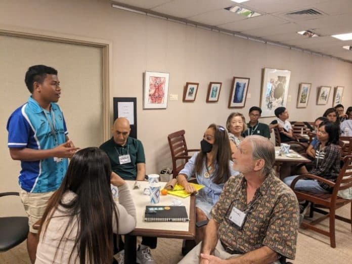 ikut_yseali_2023_mahasiswa_unnes_belajar_isu_lingkungan_di_amerika