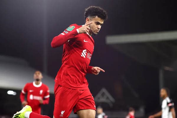 imbangi_fulham_1_1_liverpool_tantang_chelsea_di_final_carabao_cup