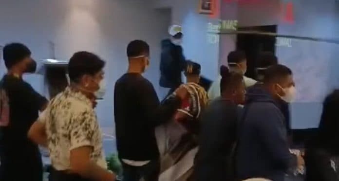 imbas_pembubaran_diskusi_di_kemang_propam_periksa_30_polisi