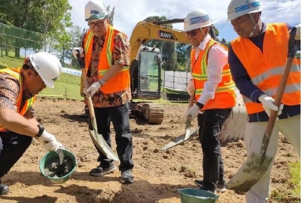 inalum_dan_pjt_1_bangun_kpm_kapasitas_500_ribu_bibit_di_pintu_pohan_meranti