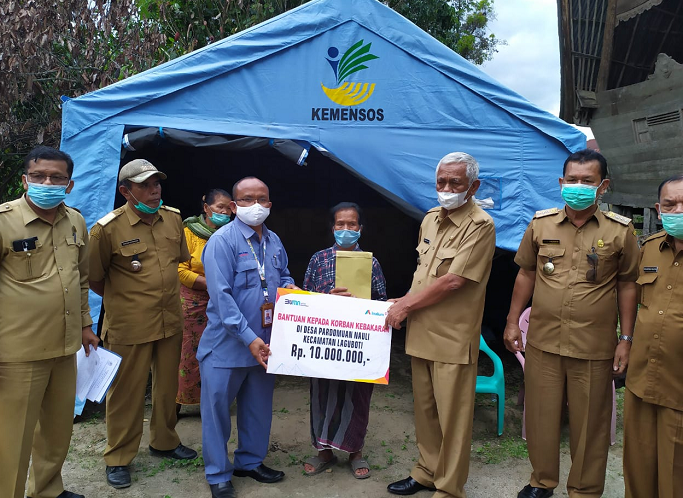 inalum_kembali_bantu_korban_kebakaran_di_toba