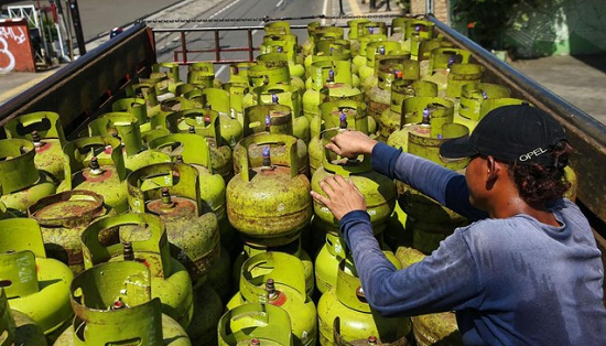 ingat_tak_semua_orang_bisa_beli_lpg_3_kg_tahun_depan