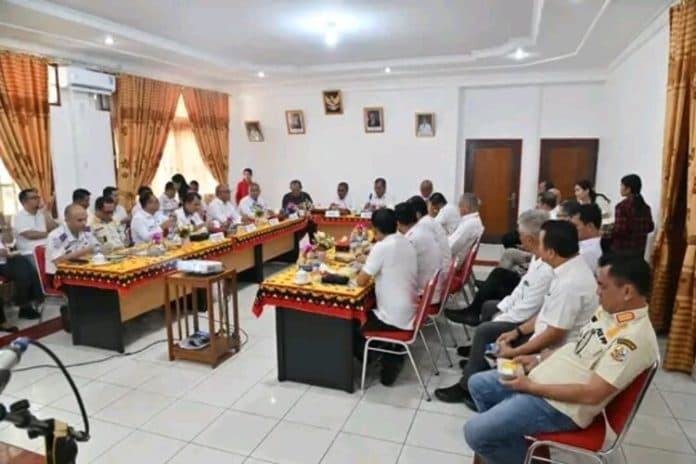 ini_agenda_yang_dibahas_dalam_pertemuan_forkada_se_kepulauan_nias