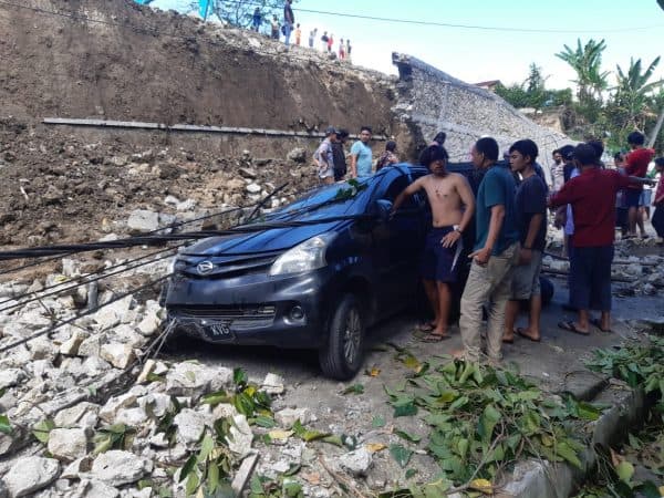 ini_data_korban_tertimbun_tembok_penahan_ppu_khatolik_di_parapat