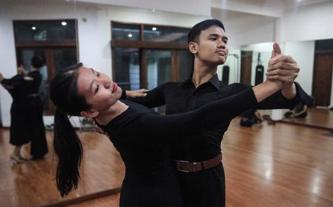ini_dia_olahraga_dance_sport_yang_viral_dibawakan_siswa_smpn_1_ciawi