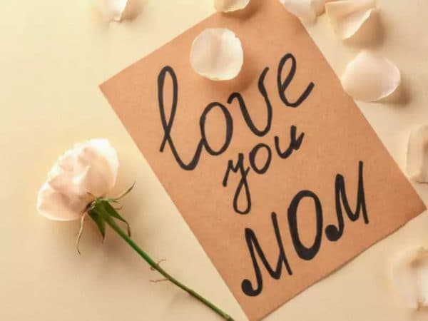 ini_hadiah_yang_cocok_diberikan_pada_ibunda_anda_sesuai_tanggal_lahirnya