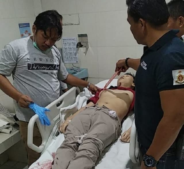 ini_identitas_pria_muda_yang_bunuh_diri_di_thamrin_plaza