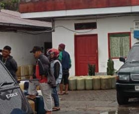 ini_kata_polisi_dan_pemkab_dairi_terkait_maraknya_pengisian_bbm_ke_jerigen_di_spbu
