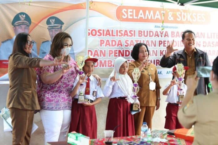 ini_pemenang_lomba_bertutur_tingkat_sd_se_kecamatan_siempat_rube_pakpak_bharat