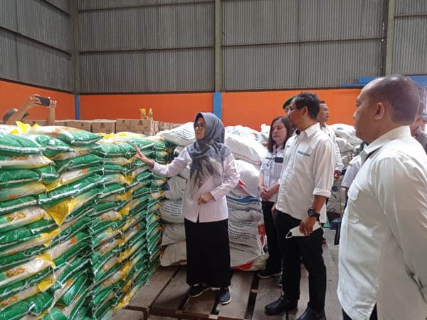 ini_penjelasan_bulog_untuk_cukupi_kebutuhan_beras_warga_siantar