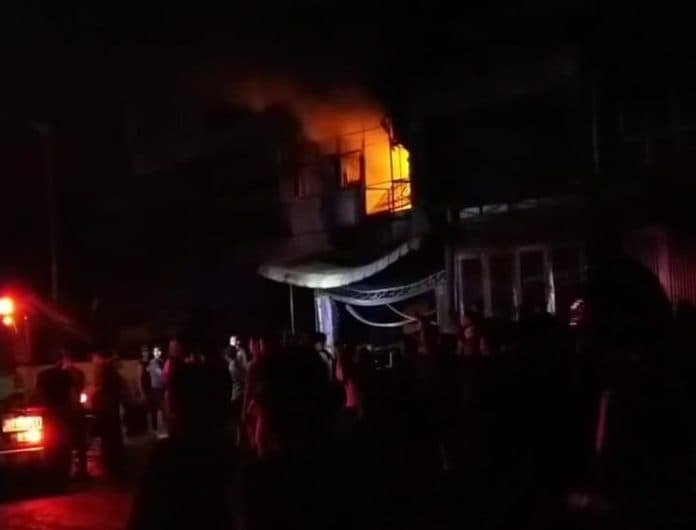 ini_penyebab_api_kembali_marak_dari_ruko_yang_terbakar_di_siantar