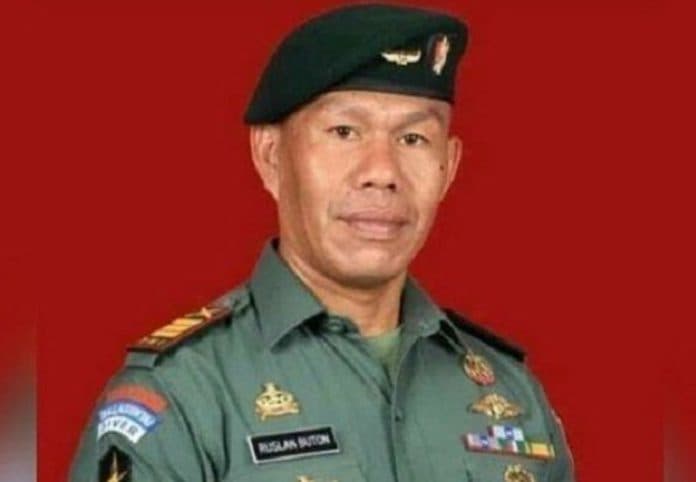 ini_ruslan_buton_eks_kapten_tni_ad_yang_viral_minta_jokowi_mundur