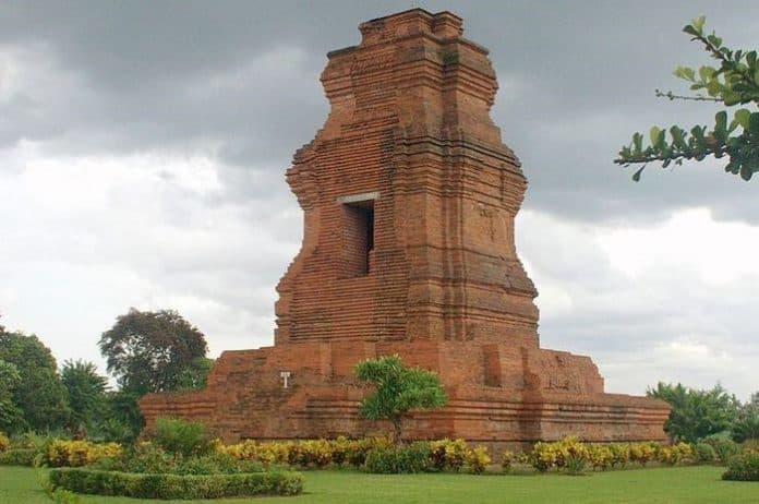 inilah_bentuk_peninggalan_sejarah_pada_masa_kerajaan_hindu_budha