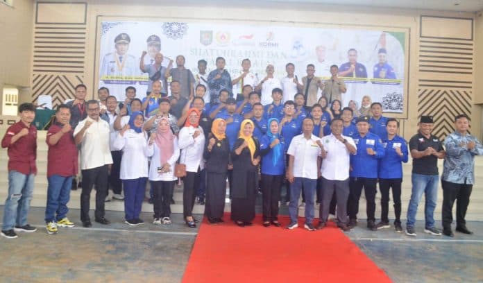 insan_olahraga_di_asahan_berkumpul_di_gedung_serbaguna_kisaran_bahas_apa