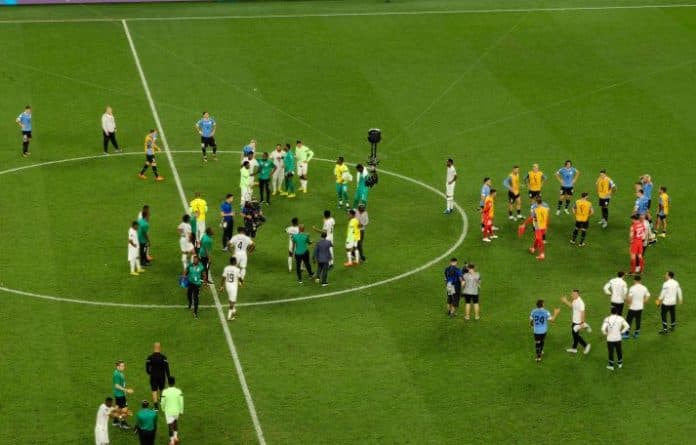 insiden_di_piala_dunia_komdis_fifa_skors_empat_pemain_uruguay