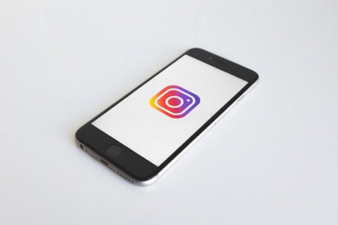 instagram_kini_terintegrasi_dengan_messenger_rooms