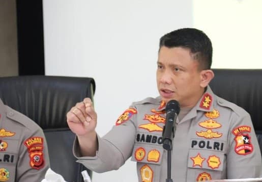 irjen_polisi_ferdy_sambo_dinyatakan_langgar_kode_etik_namun_belum_ditetapkan_tersangka