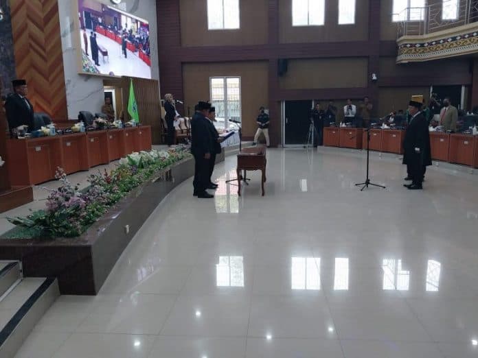 irwan_dilantik_jadi_anggota_dprd_deli_serdang