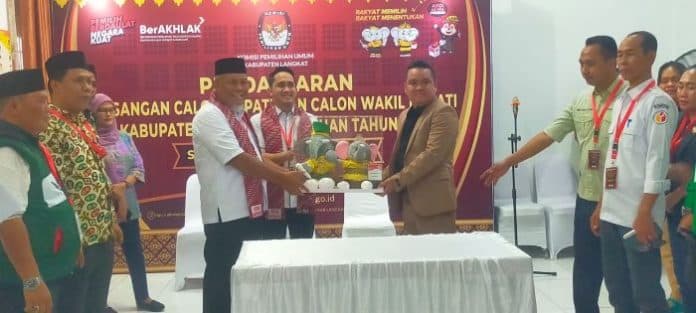 iskandar_sugito_adli_tama_sembiring_ambil_bagian_di_pilkada_langkat
