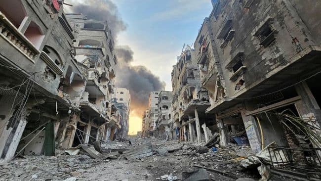 israel_bunuh_100_anggota_hamas_di_kamp_pengungsi_jabalia
