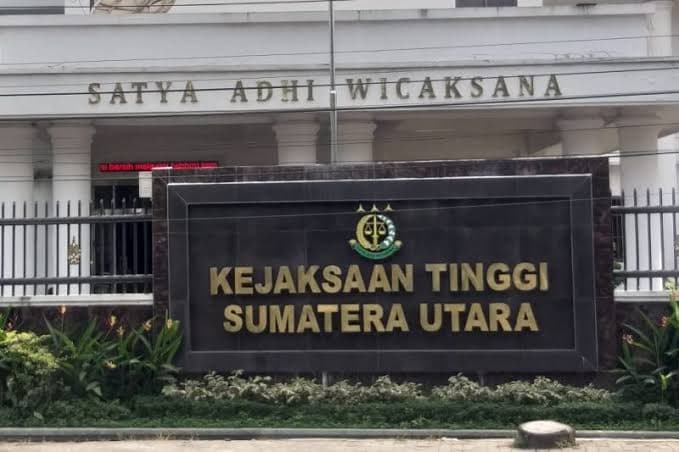 istri_pejabat_dairi_diperiksa_kejatisu_diduga_terkait_kasus_korupsi_anggaran_biaya_rt