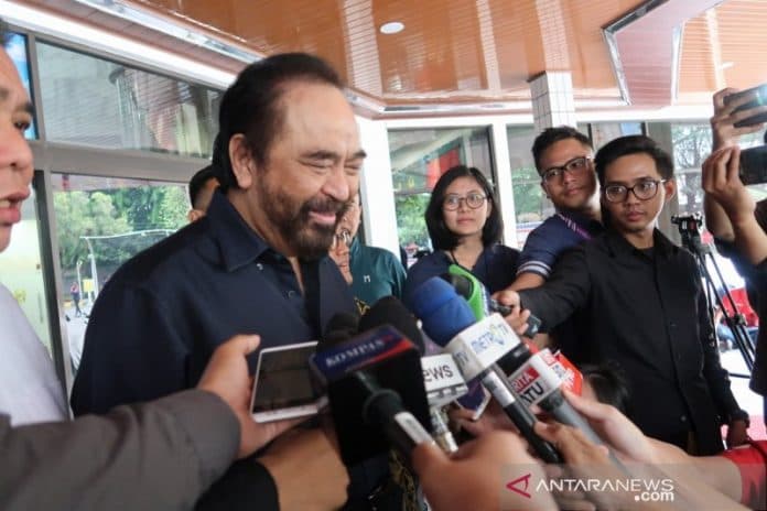 isu_reshuffle_nasdem_apapun_keputusannya_jokowi_itu_sahabat
