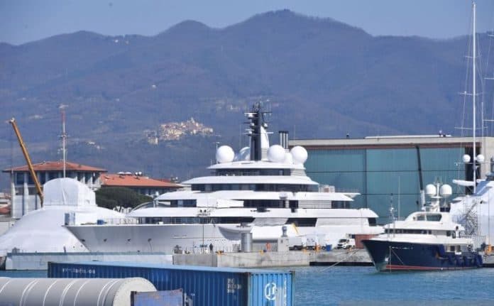 italia_akan_sita_kapal_pesiar_yang_dikaitkan_dengan_presiden_putin