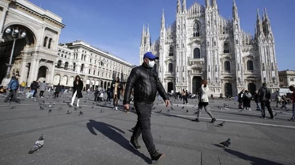 italia_hadapi_gelombang_baru_kasus_covid_19_infeksi_dan_rawat_inap_meningkat