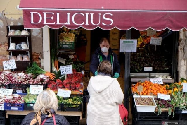 italia_tutup_bisnis_non_strategis_hingga_3_april