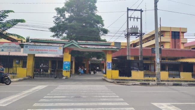 itm_ditutup_aktivitas_akademik_dan_non_akademik_dihentikan