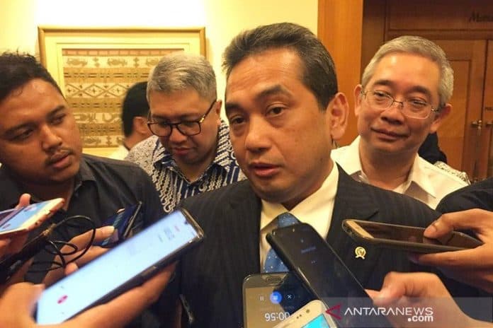 izin_impor_bawang_putih_dan_bawang_bombay_dibebaskan